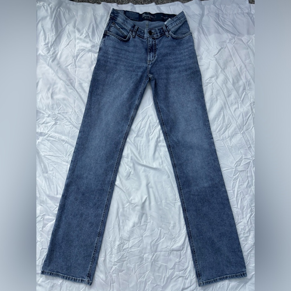 Wrangler willow ultimate riding jeans 28x36